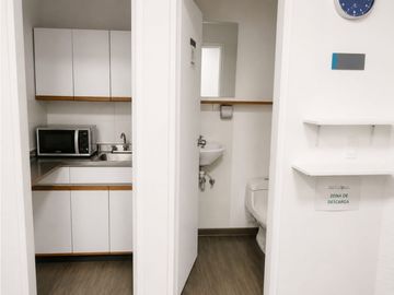 Oficina en Arriendo, Terminal del Sur,  Medellín 50 m2