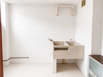 APARTAMENTO EN ARRIENDO GRANADA