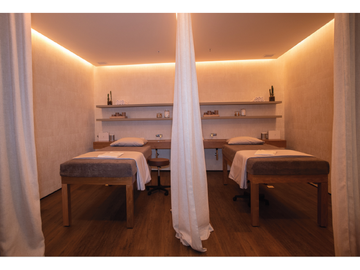 SE ARRIENDA APARTAMENTO EN ROSALES 213M2 - TERRAZA 81M2
