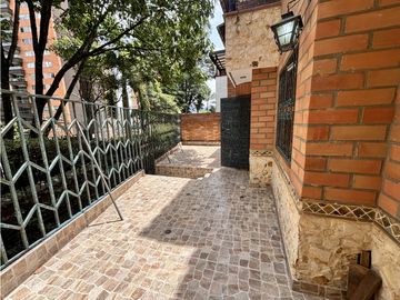 ARRIENDO CASA DE DOS NIVELES EN SABANETA - SAN JOSE