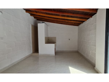 CASA EN VENTA EN EL POBLADO