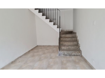 CASA EN VENTA EN EL POBLADO