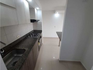 Apartamento en Alameda del Rio en conjunto Esmeralda