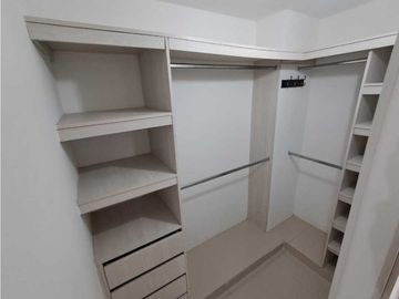 Apartamento en Alameda del Rio en conjunto Esmeralda