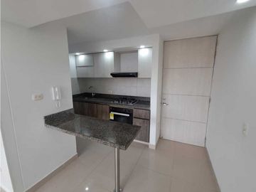 Apartamento en Alameda del Rio en conjunto Esmeralda