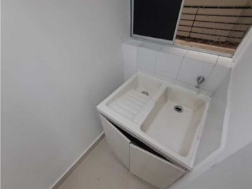 Apartamento en Alameda del Rio en conjunto Esmeralda