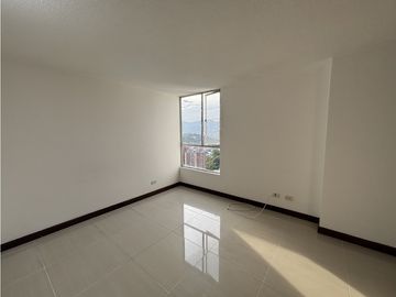 ALQUILER APARTAMENTO EN EL POBLADO SECTOR LOMA DE SAN JULIN