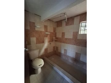 RENTA BODEGA CON OFICINAS  CAYACO ACAPULCO