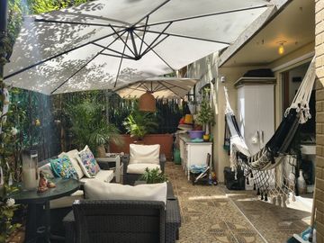Se Vende PRIMER PISO con PATIO en Envigado, Camino Verde (JC) $ 578.000.000
