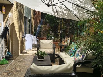 Se Vende PRIMER PISO con PATIO en Envigado, Camino Verde (JC) $ 578.000.000