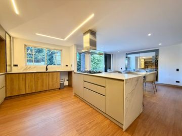 Casa en Arriendo en Envigado sector el Escobero (sin amoblado)