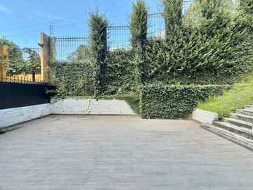 Casa en Arriendo en Envigado sector el Escobero (sin amoblado)