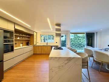 Casa en Arriendo en Envigado sector el Escobero (sin amoblado)