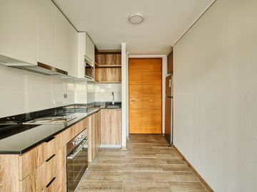 Lofty [2120-11]