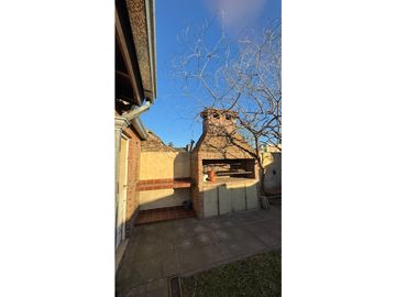 VENTA CASA APTA CREDITO HIPOTECARIO EN BARRIO EL MIRADOR
