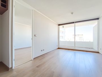 Walker Martínez 815 [3479-1]