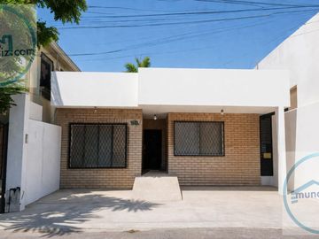 CASA EN VENTA FRACCIONAMIENTO KENEDY MONTERREY