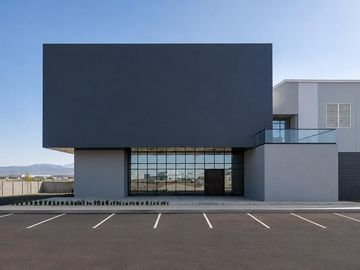 Bodega Industrial en Santa Rosa Jáuregui, Qro.de 17,371 m2 divisible a dos módulos y 11 andenes.