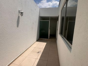 RENTA DEPARTAMENTO EN ZAVALETA, CHOLULA