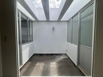 RENTA DEPARTAMENTO EN ZAVALETA, CHOLULA