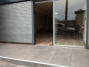 LOCAL PREMIUM ED HA  FRENTE PLAZA ARMAS COQUIMBO  80M2