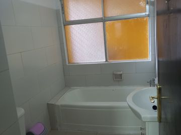 ARRIENDO CASA 4HAB 2BA BUIN