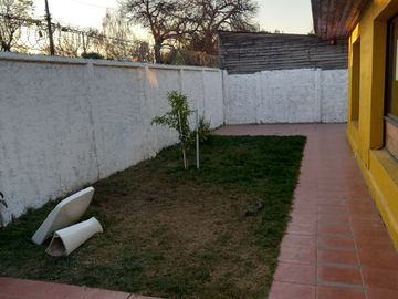 ARRIENDO CASA 4HAB 2BA BUIN