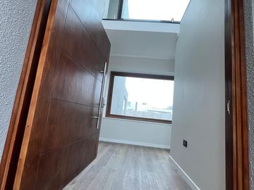 VENTA DE CASA NUEVA EN CONDOMINIO NOGALES, MACHALI