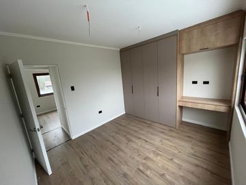 VENTA DE CASA NUEVA EN CONDOMINIO NOGALES, MACHALI