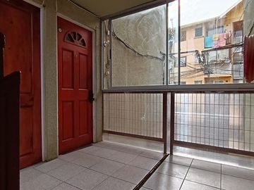 AMPLIO DEPTO EN BELLOTO  CON ESTACIONAMIENTO CERRADO