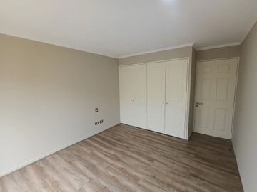 VENTA CASA 4HAB 3BA LA FLORIDA