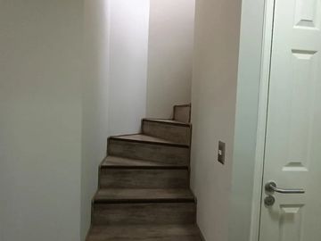 VENTA CASA 4HAB 3BA LA FLORIDA