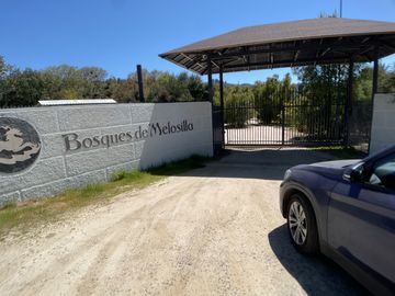 VENTA CASA AUTO SUSTENTABLE CON QUINCHO