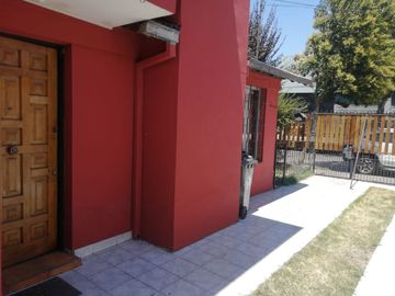 AMPLIA CASA FAMILIAR CON EXCELENTE CONECTIVIDAD 6D 2B 3E