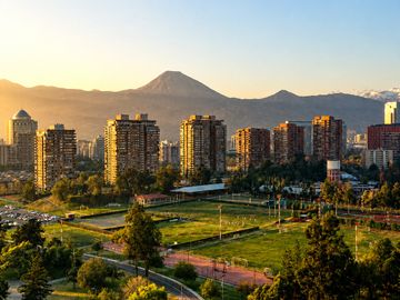 VIVE EN EL CORAZÓN DE LAS CONDES  A PASOS DEL METRO