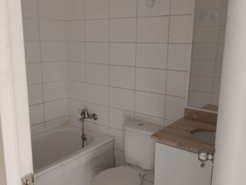 ARRIENDO DEPARTAMENTO 2HAB 2BA LA FLORIDA