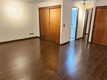 1DORMITORIO/1BAÑO/BODEGA/ESTACIONAMIENTO