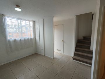 HERMOSA CASA 3 DOR 2 BAÑOS ARRIENDO PEÑAFLOR