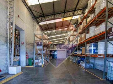 VENTA GALPON/DEPOSITO INDUSTRIAL 3300 m2, GARIN
