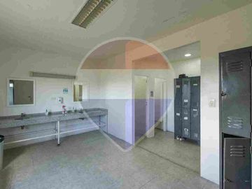 VENTA GALPON/DEPOSITO INDUSTRIAL 3300 m2, GARIN