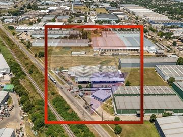 VENTA GALPON/DEPOSITO INDUSTRIAL 3300 m2, GARIN
