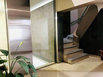 VENTA OFICINA SAN ISIDRO ZONA TRIBUNALES