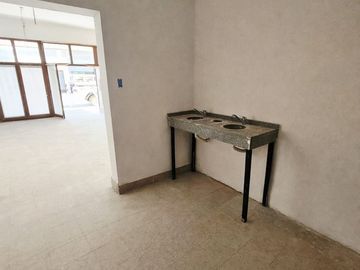 Alquiler Local Comercial Caseros 80m2 Av. Mitre