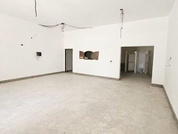 Alquiler Local Comercial Caseros 80m2 Av. Mitre