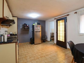 Chalet 6 Amb con Pileta, Jardín y Cochera -Florida