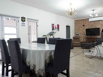 VENTA QUINTA 6 AMB GONZALEZ CATAN CON QUINCHO