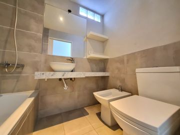 VENTA DEPARTAMENTO 2 BALCONES CON COCHERA BELGRANO