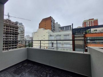 VENTA DEPARTAMENTO 2 BALCONES CON COCHERA BELGRANO