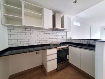 VENTA DEPARTAMENTO 2 BALCONES CON COCHERA BELGRANO