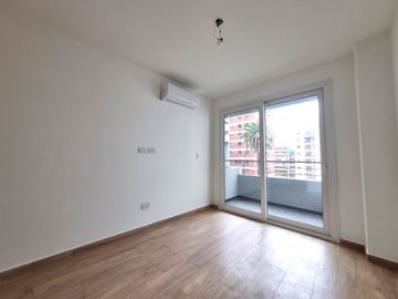VENTA DEPARTAMENTO 2 BALCONES CON COCHERA BELGRANO